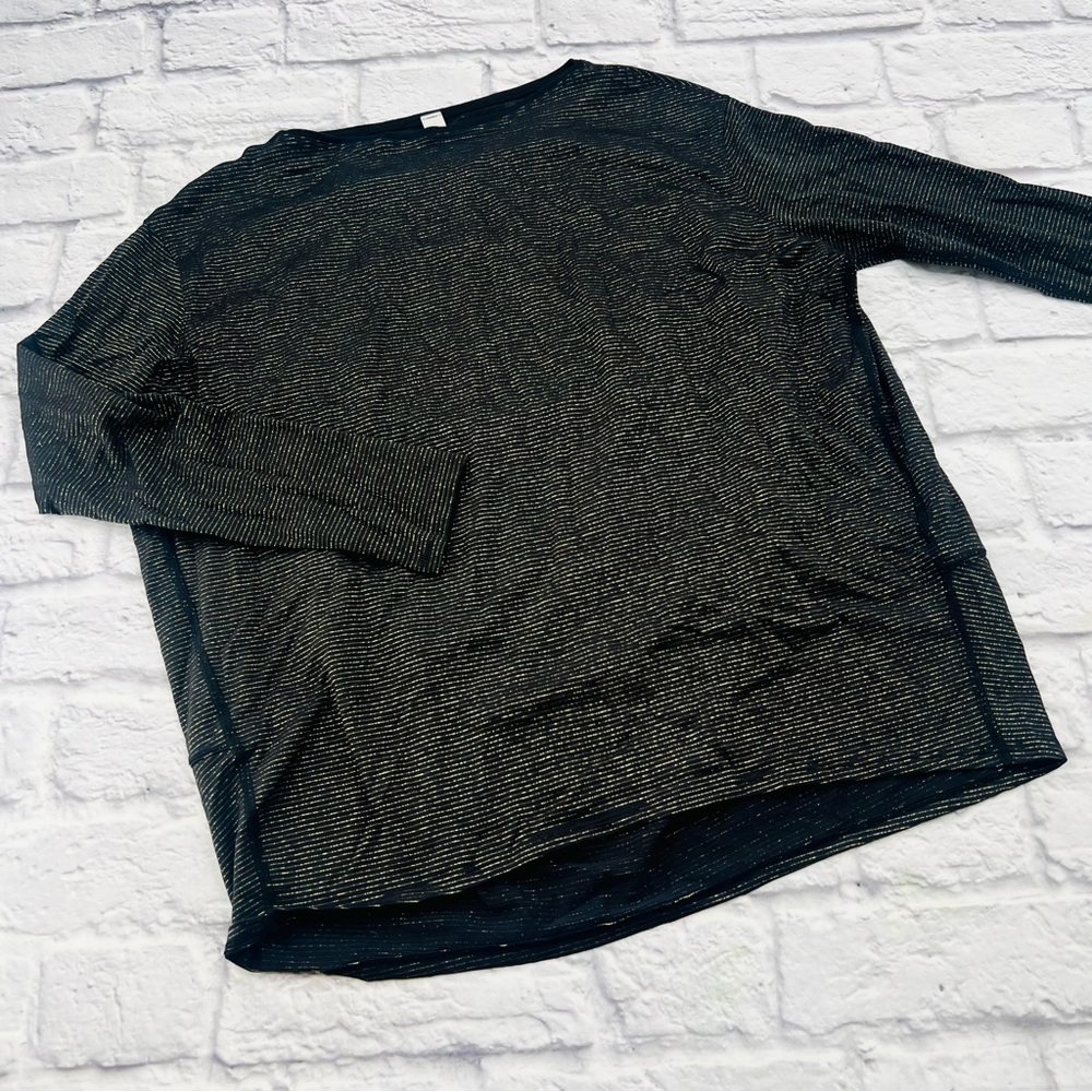 Lululemon Athletica Black and Gold Striped Top Size 2 Long Sleeve Relaxed Fit